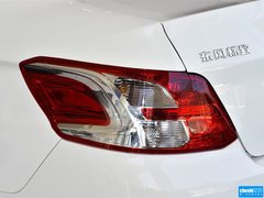 2014款 1.6L 自动 豪华版