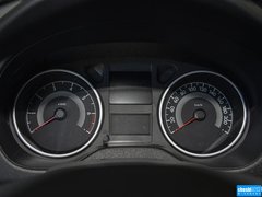 2014款 1.6L 自动 豪华版