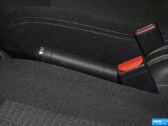 2014款 1.6L 自动 豪华版