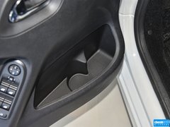 2014款 1.6L 自动 豪华版
