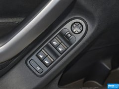 2014款 1.6L 自动 豪华版