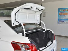 2014款 1.6L 自动 豪华版