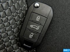 2014款 1.6L 自动 豪华版