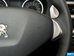 2014款 1.6L 自动 豪华版