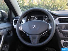 2014款 1.6L 自动 豪华版
