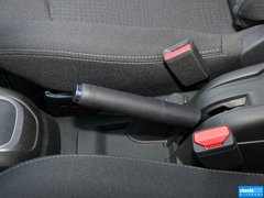 2014款 1.6L 自动 豪华版
