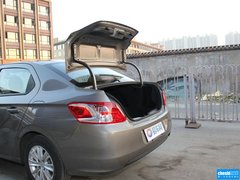 2014款 1.6L 自动 豪华版