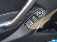 2014款 1.6L 自动 豪华版
