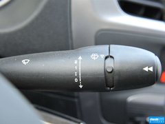 2014款 1.6L 自动 豪华版