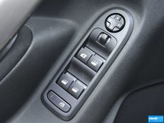 2014款 1.6L 自动 豪华版