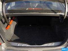 2014款 1.6L 自动 豪华版