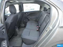 2014款 1.6L 自动 豪华版