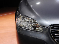 2014款 1.6L 自动 尊贵版