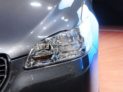 2014款 1.6L 自动 尊贵版
