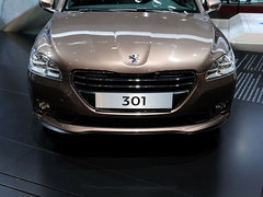 2014款 1.6L 自动 尊贵版