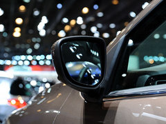 2014款 1.6L 自动 尊贵版