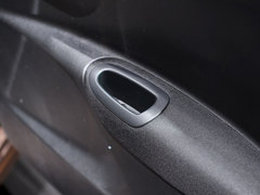 2014款 1.6L 自动 尊贵版