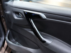 2014款 1.6L 自动 尊贵版