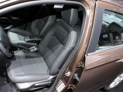 2014款 1.6L 自动 尊贵版