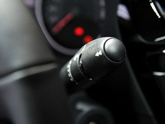 2014款 1.6L 自动 尊贵版