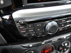 2014款 1.6L 自动 尊贵版