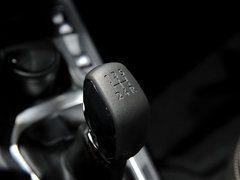 2014款 1.6L 自动 尊贵版