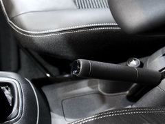 2014款 1.6L 自动 尊贵版