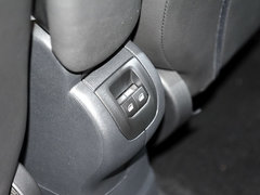 2014款 1.6L 自动 尊贵版