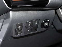 2014款 1.6L 自动 尊贵版