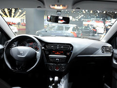2014款 1.6L 自动 尊贵版
