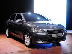 2014款 1.6L 自动 尊贵版