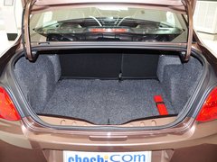 2014款 1.6L 自动 尊贵版