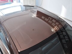 2014款 1.6L 自动 尊贵版