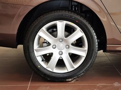 2014款 1.6L 自动 尊贵版