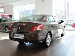 2014款 1.6L 自动 尊贵版