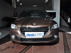2014款 1.6L 自动 尊贵版
