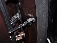 2014款 1.6L 自动 尊贵版