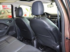 2014款 1.6L 自动 尊贵版