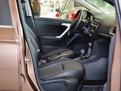 2014款 1.6L 自动 尊贵版