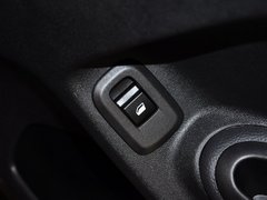 2014款 1.6L 自动 尊贵版