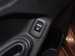 2014款 1.6L 自动 尊贵版