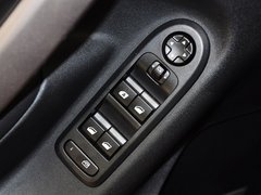 2014款 1.6L 自动 尊贵版
