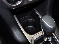 2014款 1.6L 自动 尊贵版