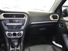 2014款 1.6L 自动 尊贵版