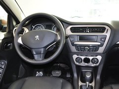 2014款 1.6L 自动 尊贵版