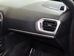 标致301 2014款 1.6L 自动 尊贵版