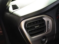 2014款 1.6L 自动 尊贵版