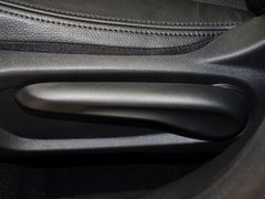 2014款 1.6L 自动 尊贵版