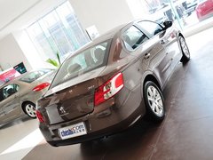 2014款 1.6L 自动 尊贵版