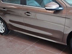 2014款 1.6L 自动 尊贵版